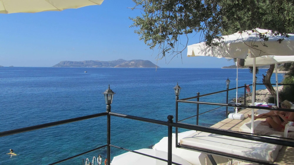 Kas Old Town Hotel 41/47