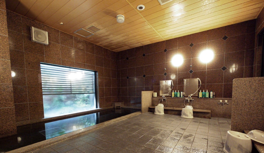 Hotel Route-Inn Shibata Inter 23/36
