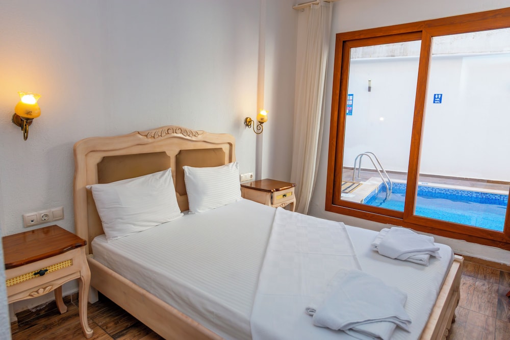 Cennet Life Hotel 35/59