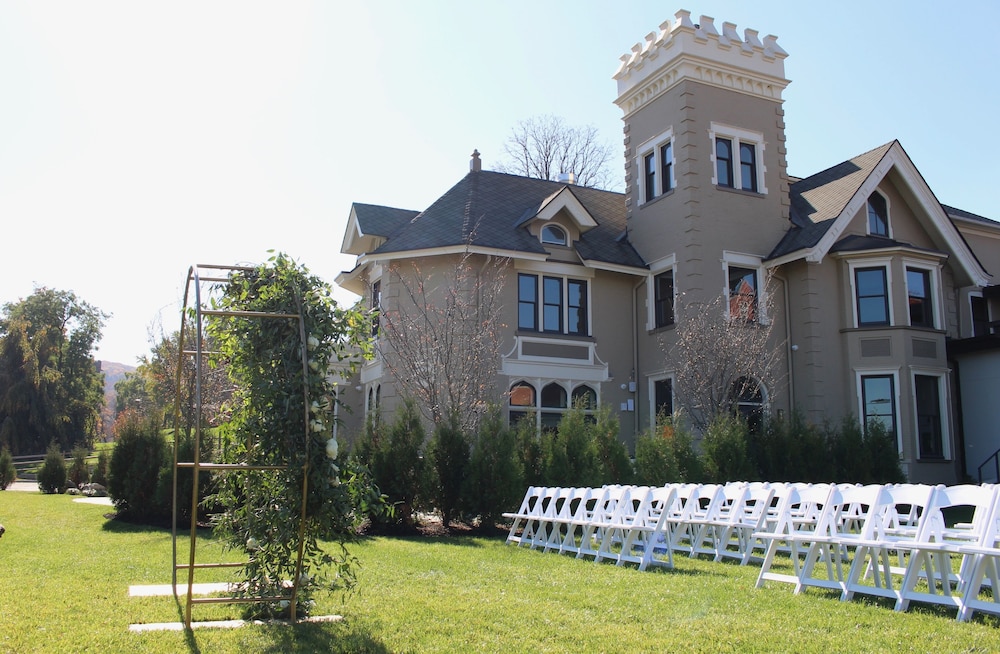 The Wilbur Mansion 12/18