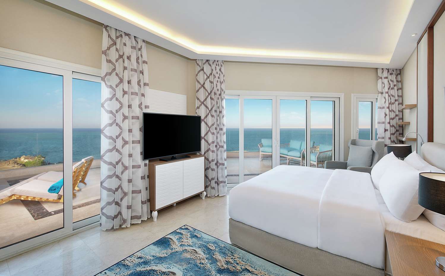 Plaza, Suite, King Bed, Sea View