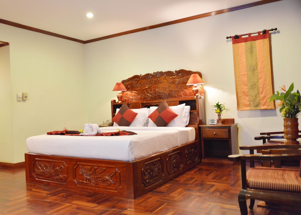 ANGKOR HOTEL 17/36