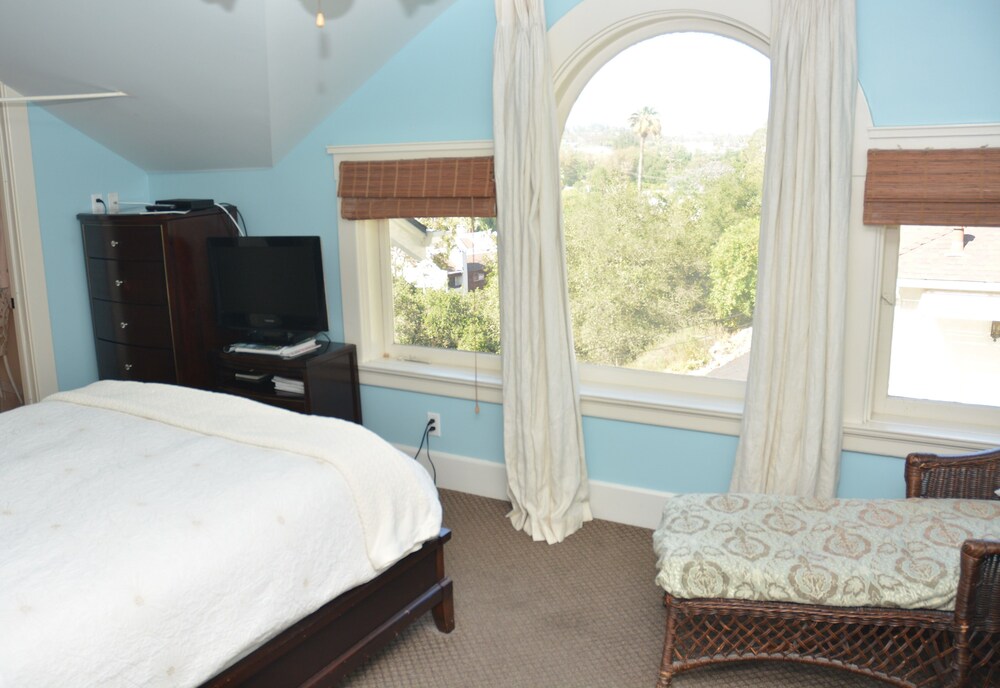 Arroyo Vista Inn 25/72