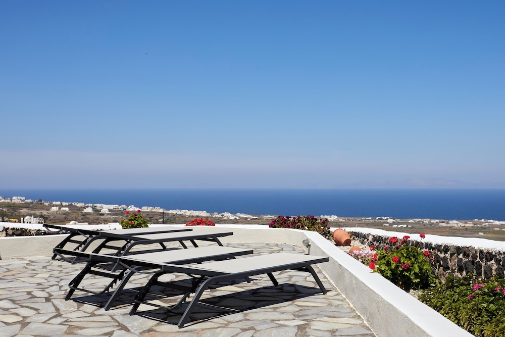 Anchor Suites 49/56