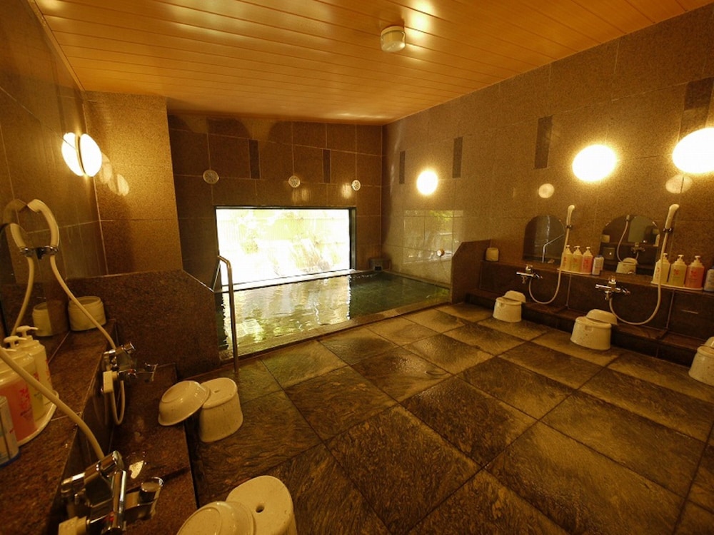 Hotel Route Inn Dai Ni Kameyama Inter 20/30