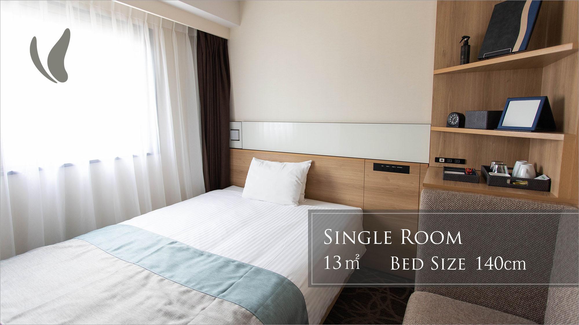 Room, Single, Semi Double Bed, Smoking، Almont Hotel Naha Omoromachi 4/4