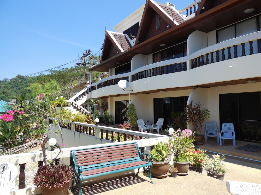 BLUE SKY RESIDENCE 5/58