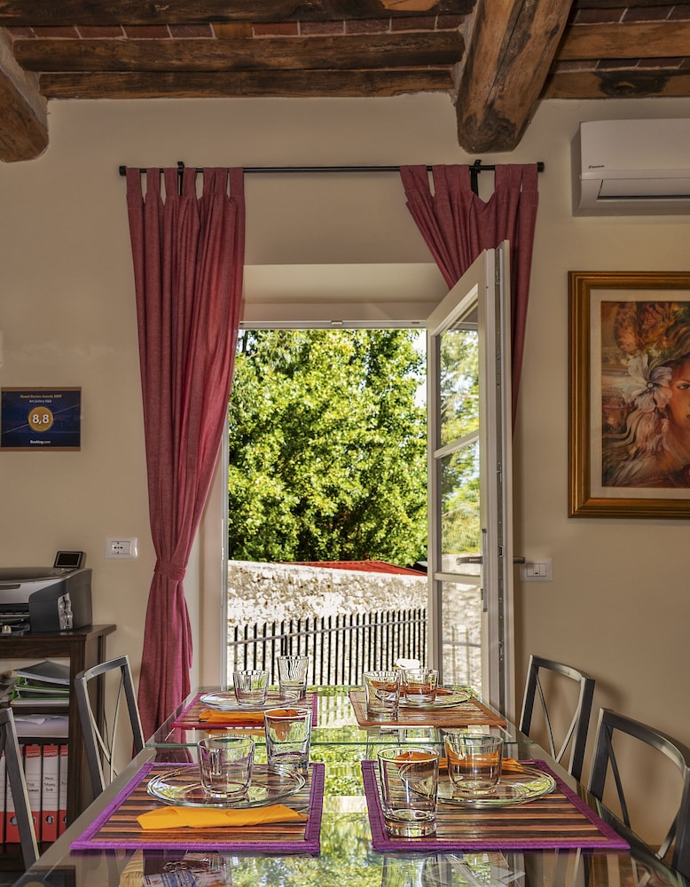 Art Gallery B&B 20/33