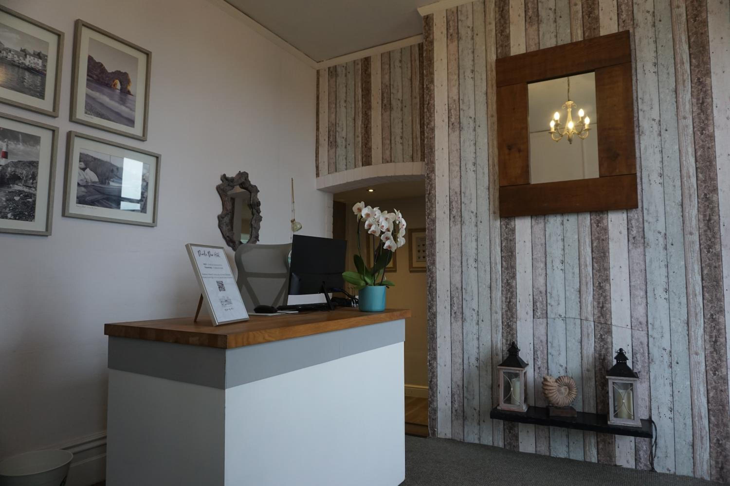 Durdle Door Hotel 3/26