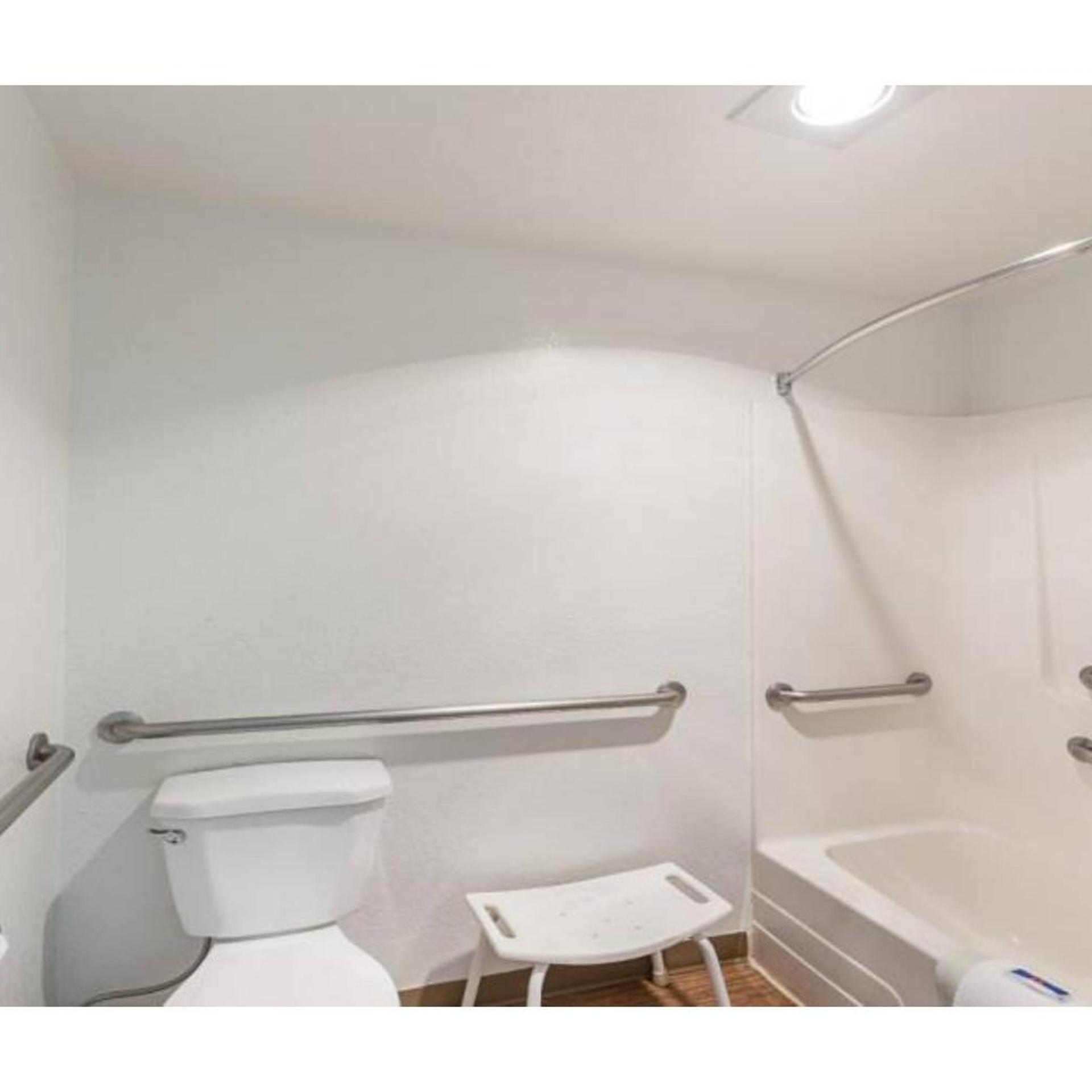 Motel6 Gold Beach, OR 20/20