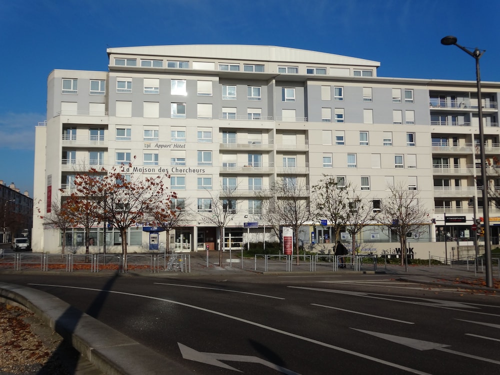 KOSY Appart'Hotels - La Maison Des Chercheurs 1/43
