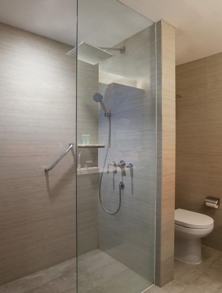 Hotel Santika Premiere Semarang 47/47
