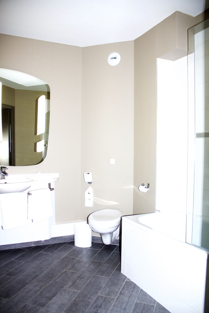 Ibis Lille Centre Grand Palais 27/70