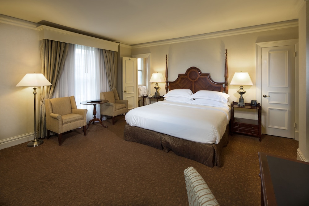 The Seelbach Hilton Louisville 11/54