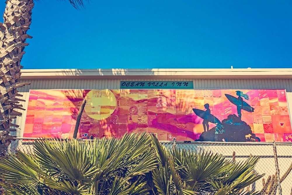 Ocean Villa Inn 61/66