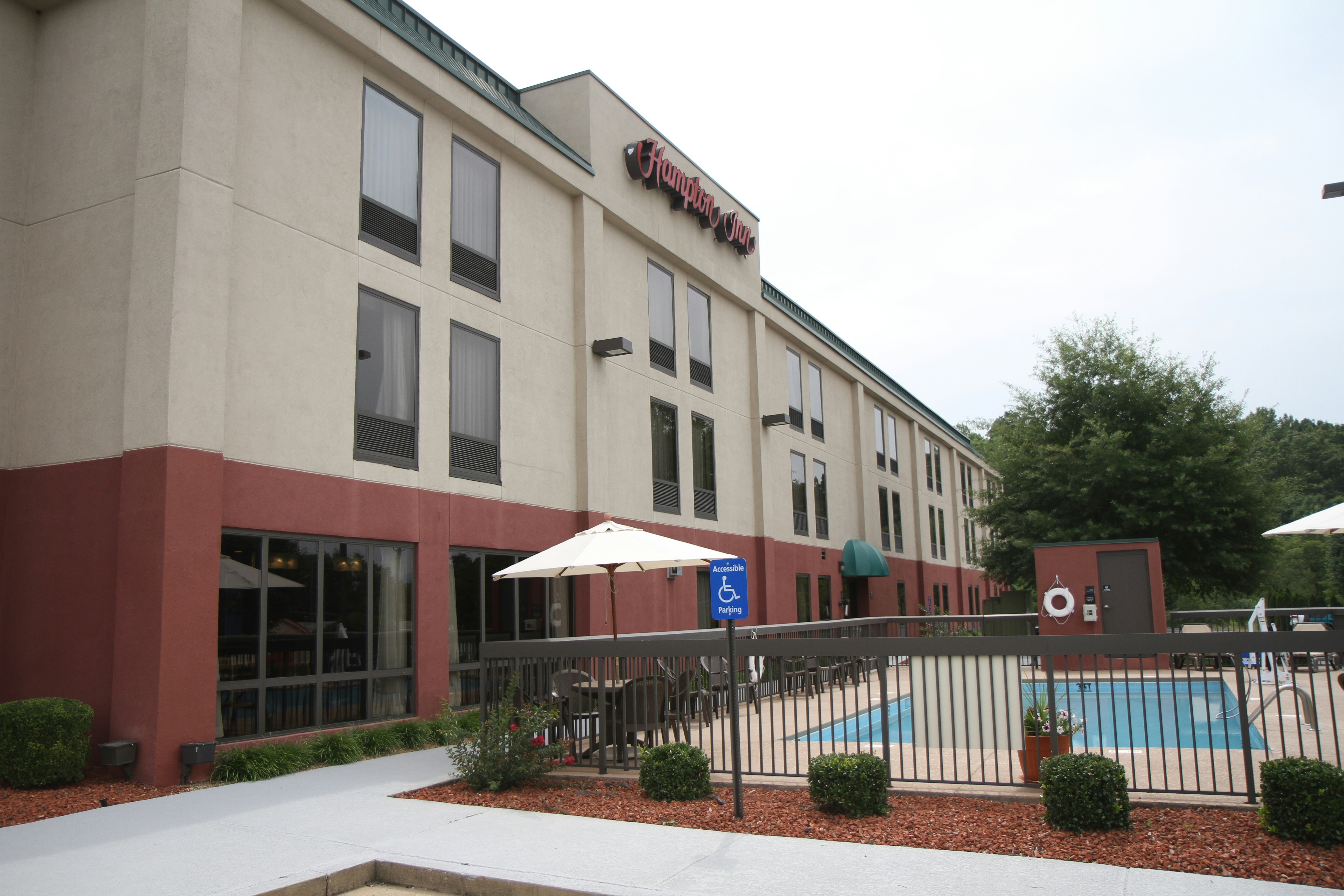 Hampton Inn Gatlinburg 10/68