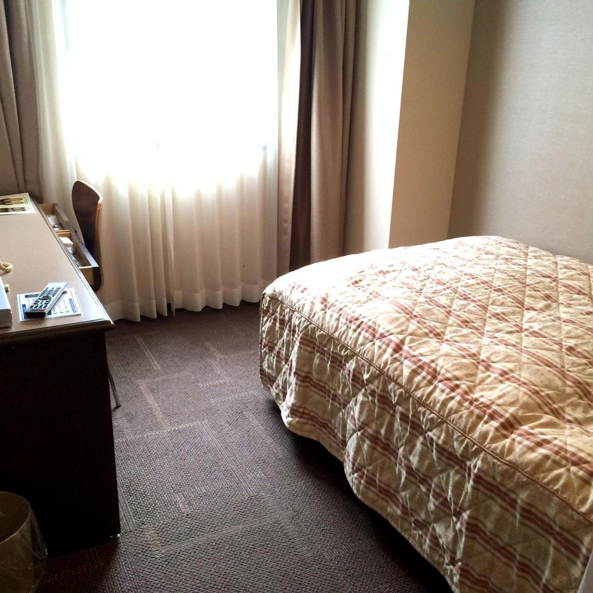 Room, Single, Smoking, Hotel Crown Hills Takaoka 3/6