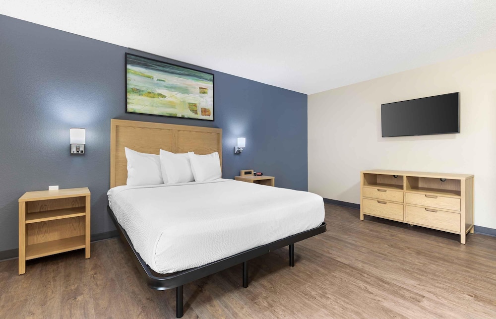 Extended Stay America - Arlington - Six Flags 17/50