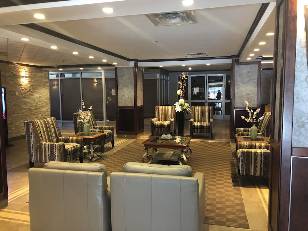 Nomad Hotel And Suites 54/67