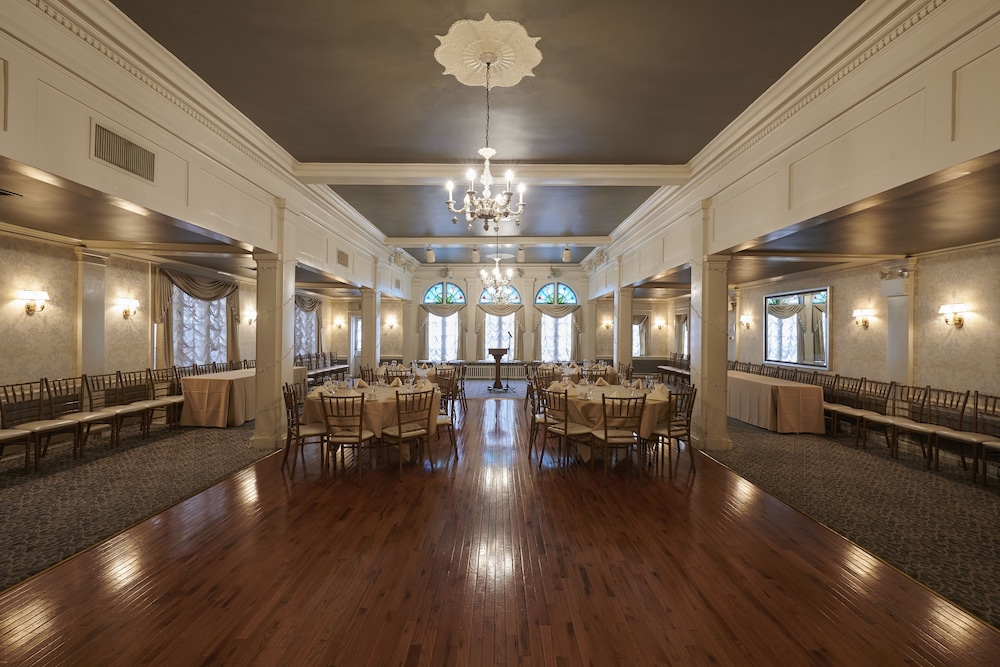 Lititz Springs Inn And Spa 26/46