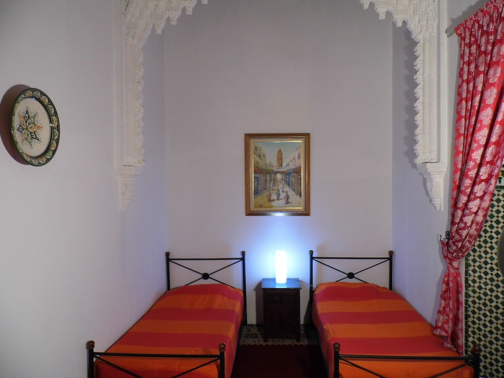 RIAD A LA BELLE ETOILE 63/83