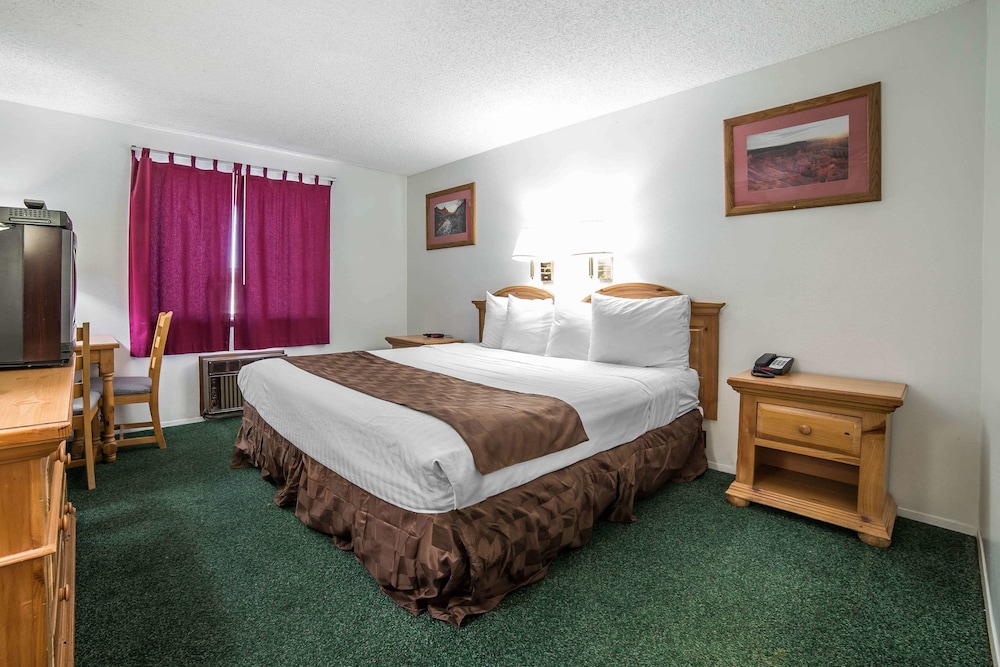 RODEWAY INN BRYCE CANYON 13/35