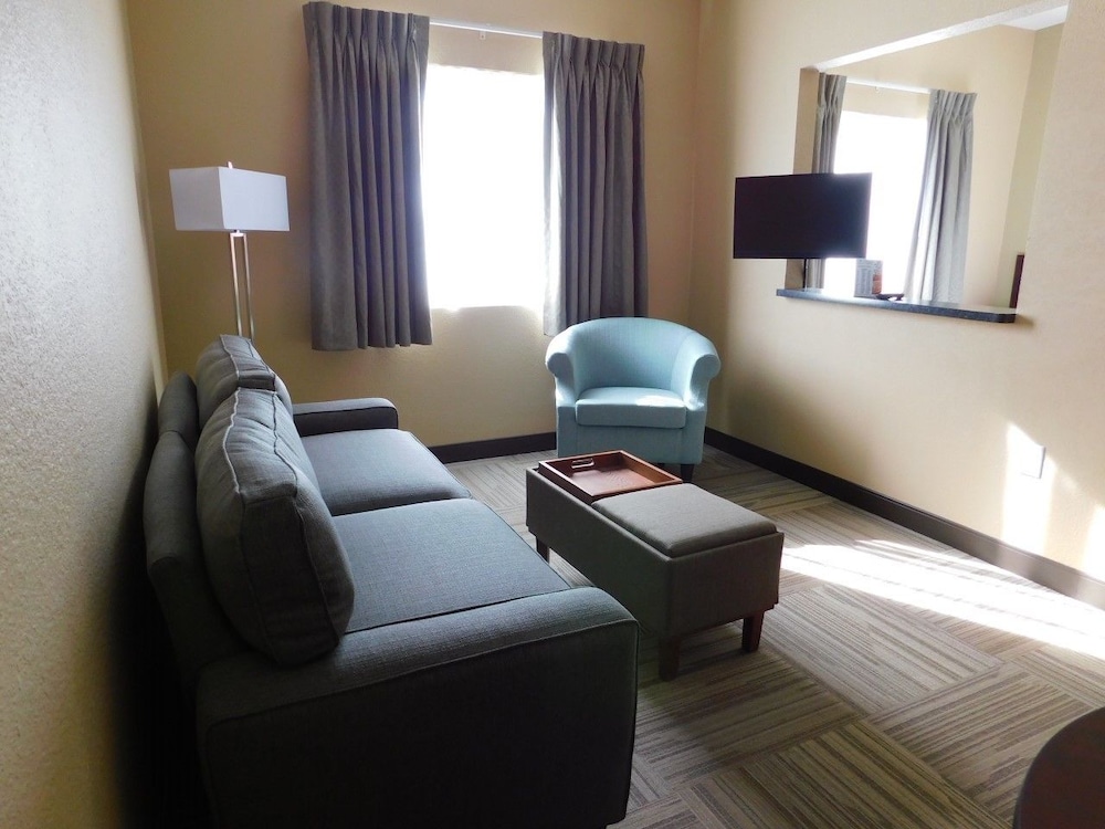 Island Suites 30/50