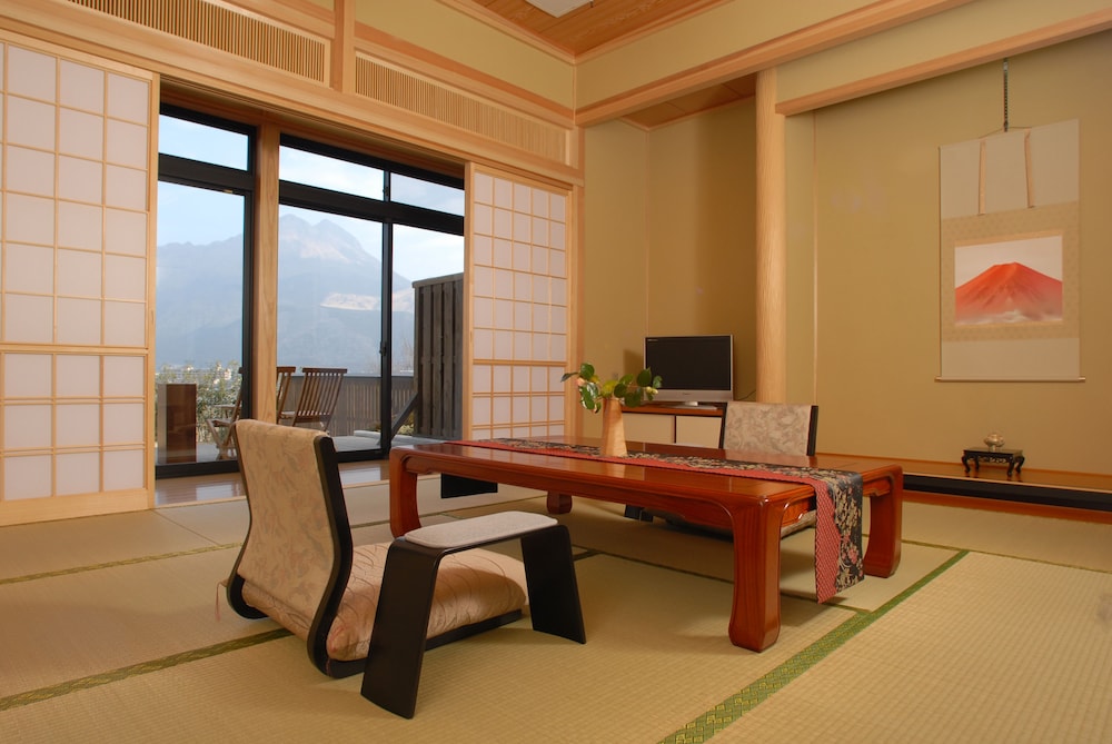 Yufuin Onsen Toshoan 27/44