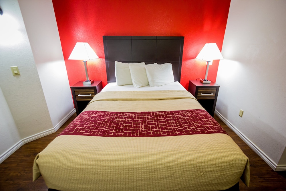 Red Roof Inn Austin - Round Rock 8/14