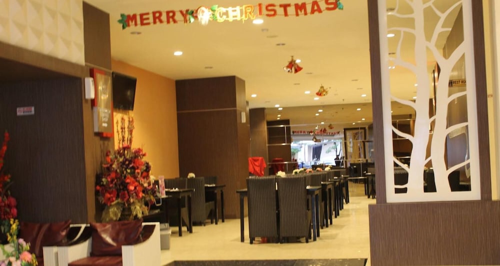 Hotel Grand Imawan 19/25