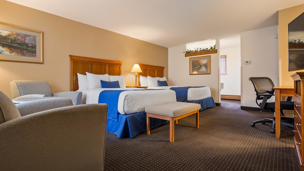 Best Western Plus Silver Saddle Inn 36/43