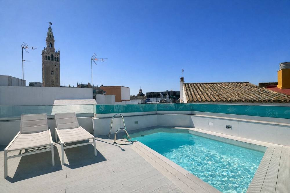 Sevilla Luxury Rentals - Catedral 43/48
