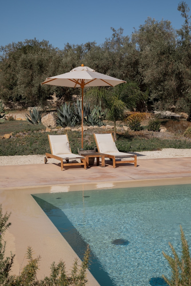 Iuta Glamping & Farm 48/54