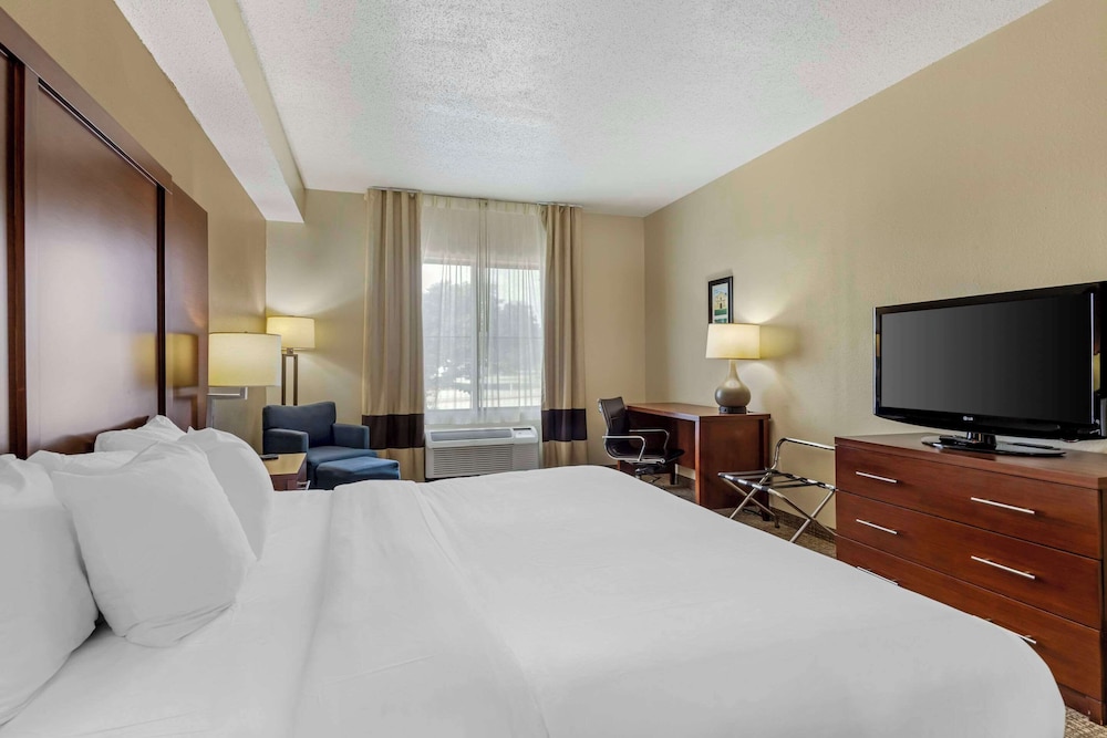 Standard, King Bed