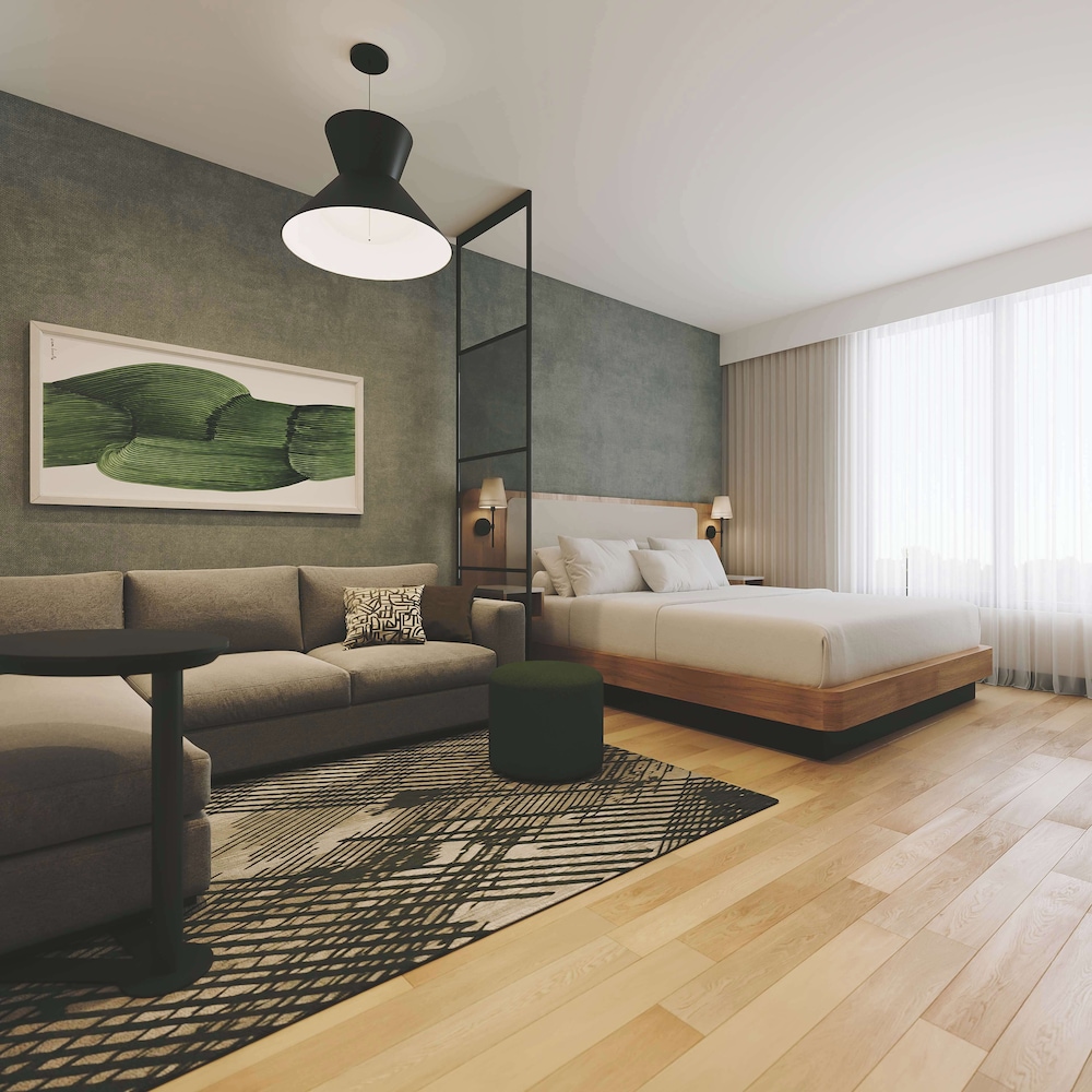 Hyatt Place Montreal Airport 19/50