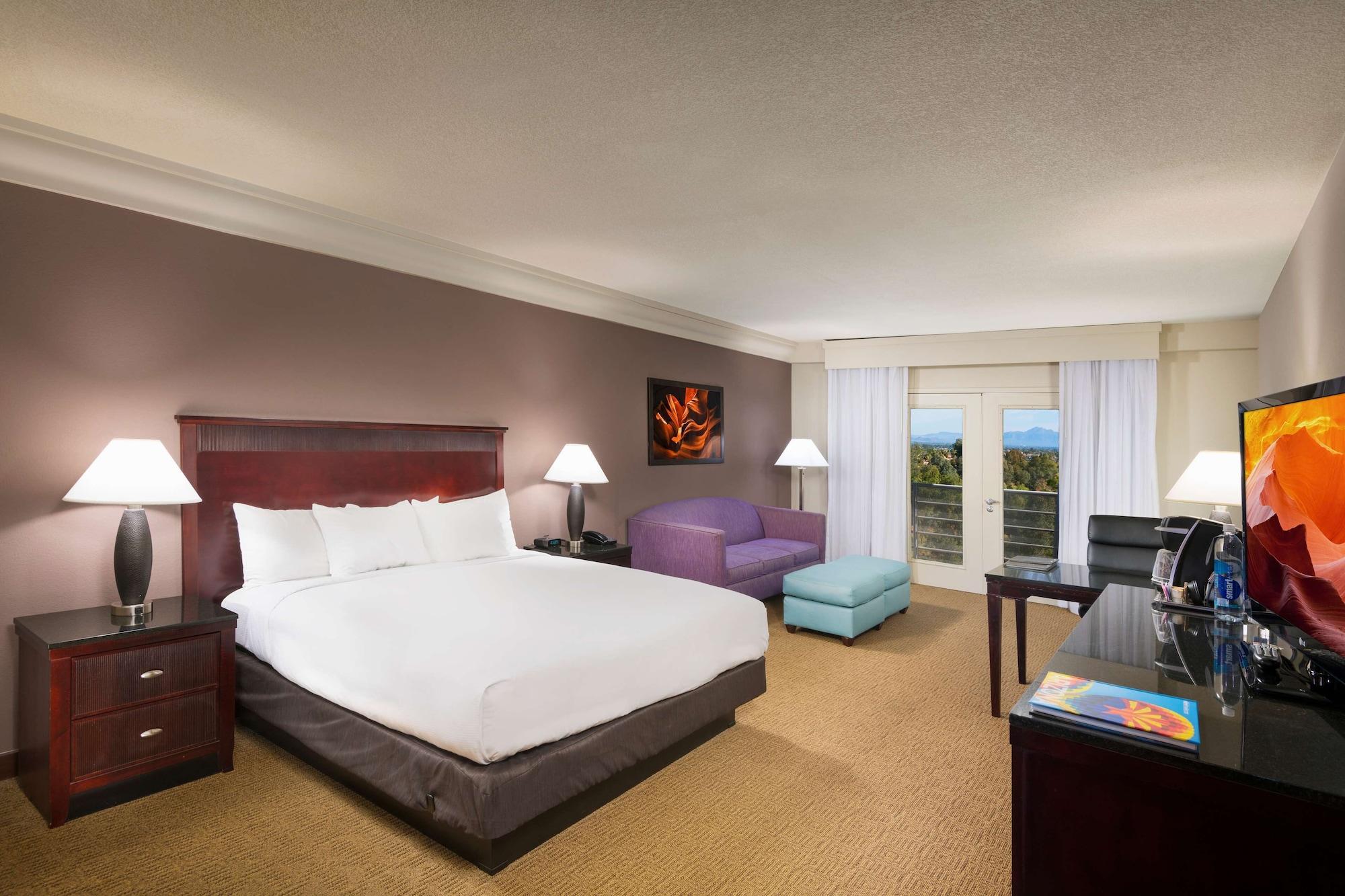 room, multiple beds