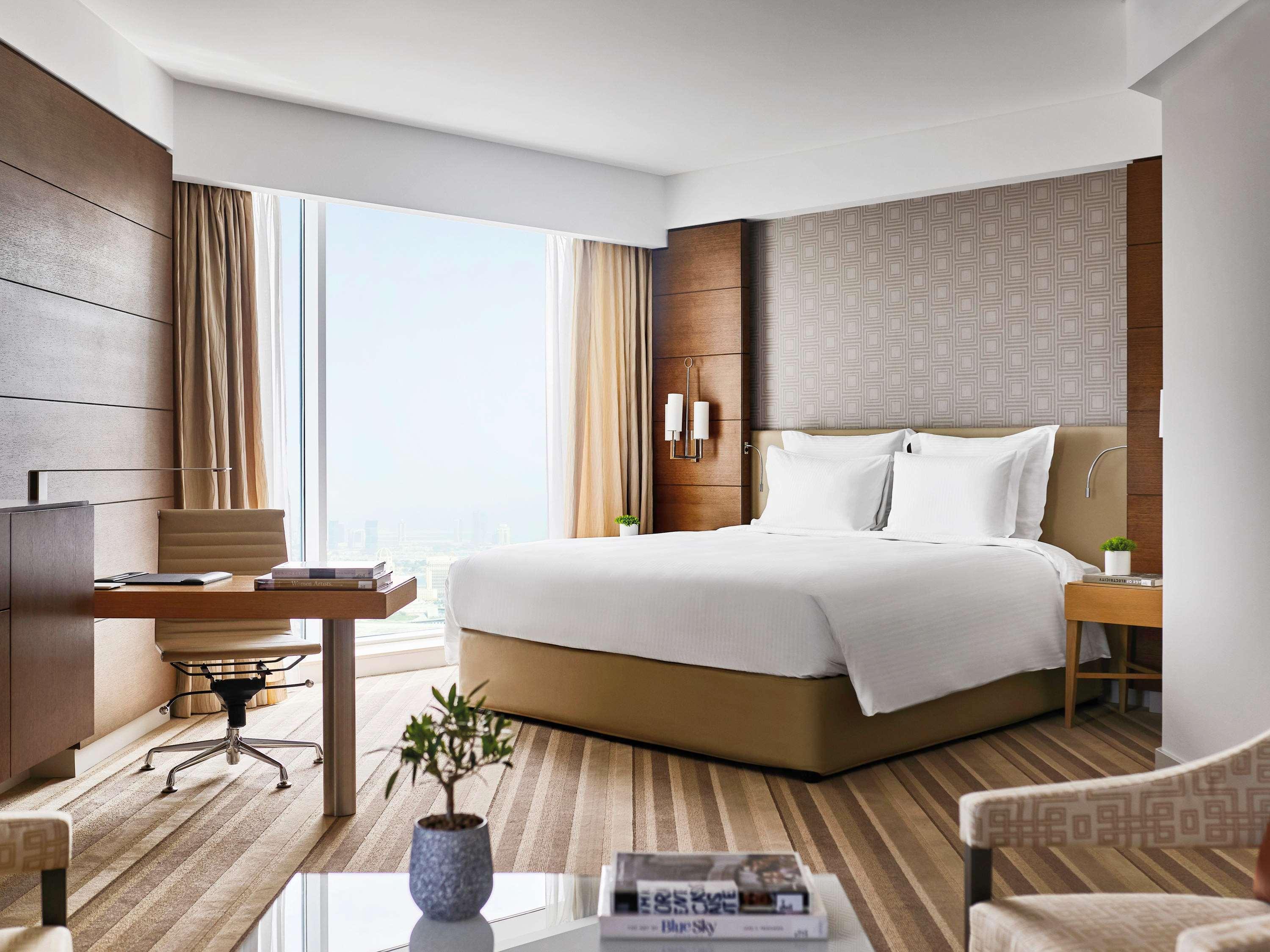 PREMIUM, DELUXE, KING BED, SOFA, WORKING AREA
