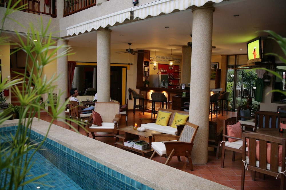 RedDoorz Plus Evergreen Boutique Hotel 45/53
