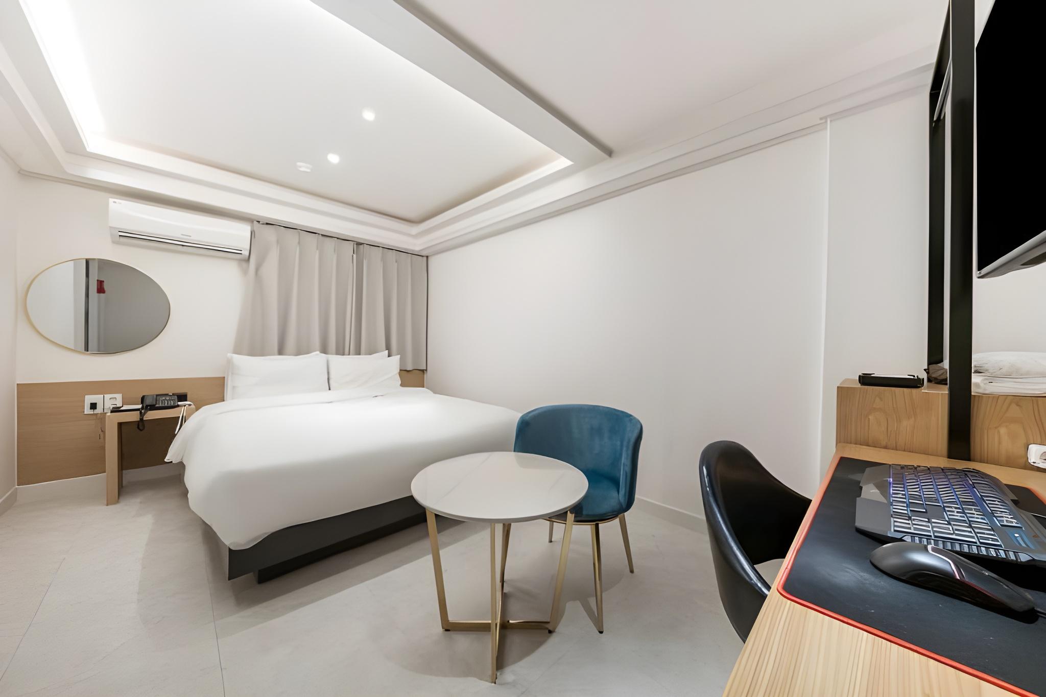 Superior, Double Bed, No Parking