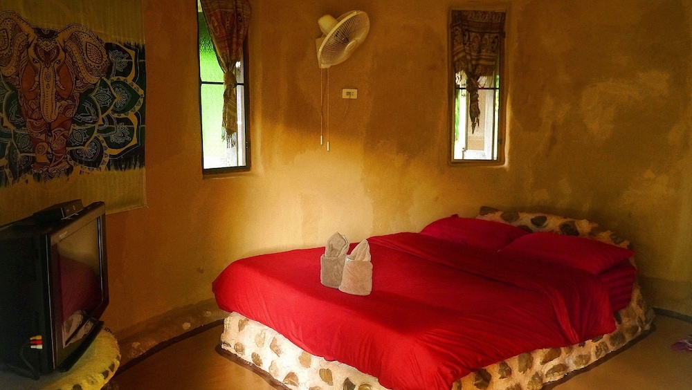DELUXE, COTTAGE
