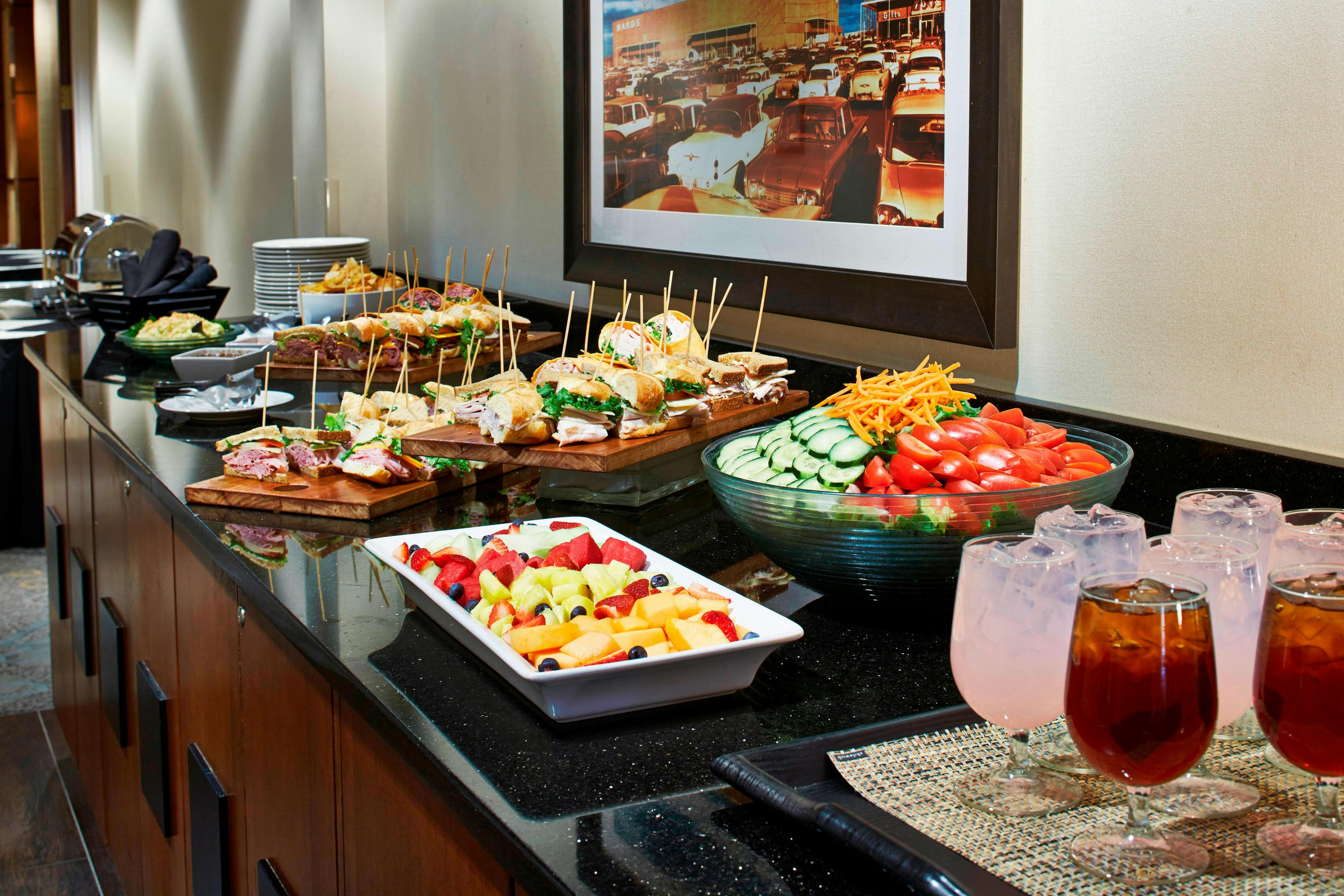 Courtyard By Marriott Bloomington By Mall Of America 18/38