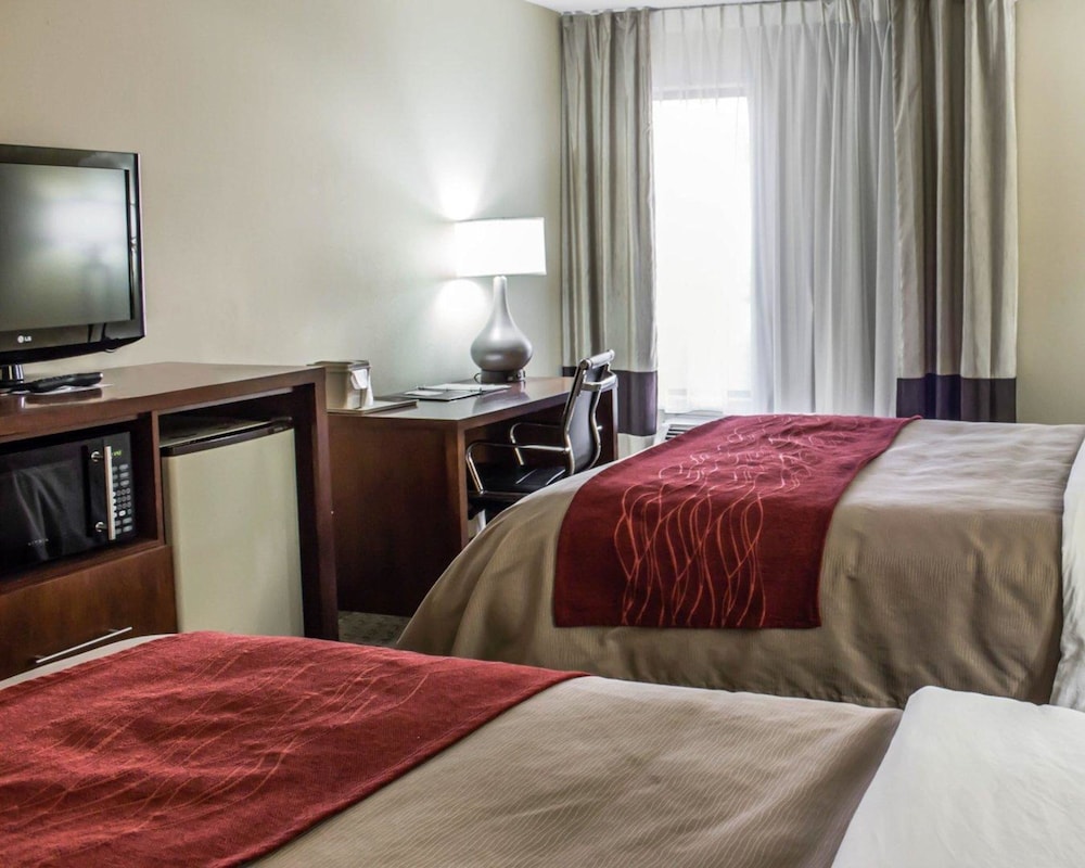 Comfort Inn Garner Clayton I-40 17/38