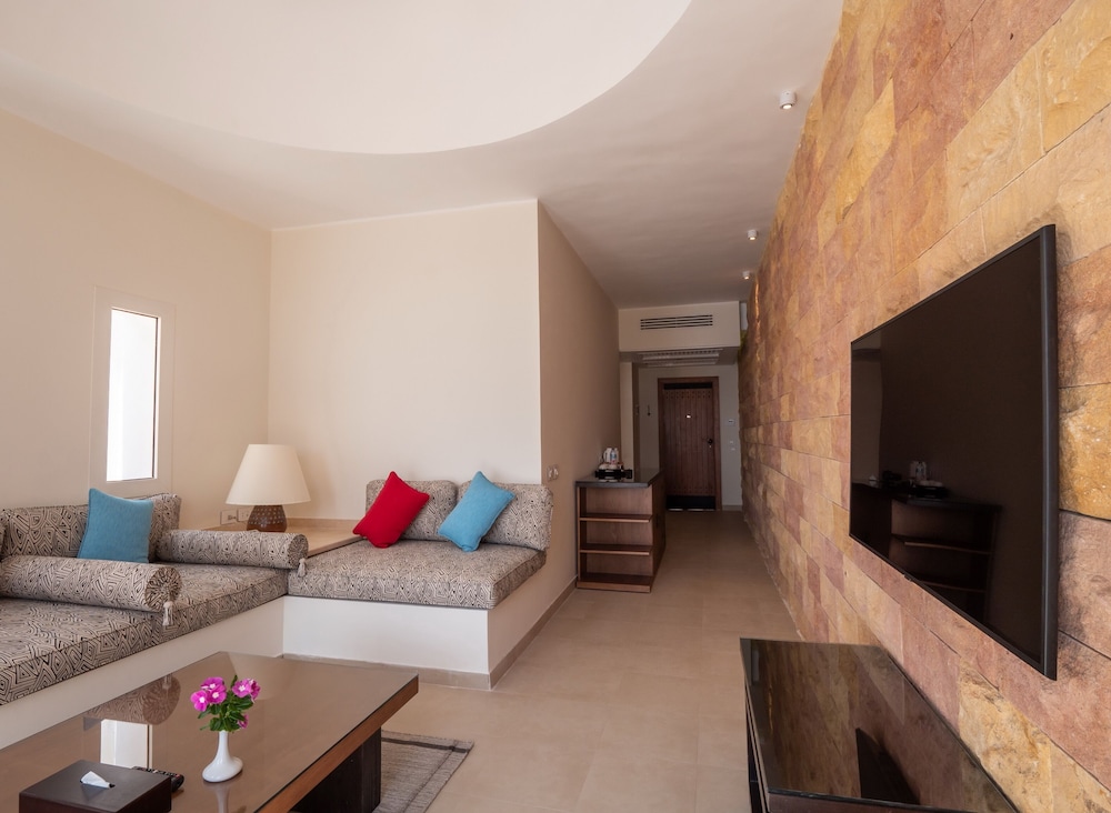 Fort Arabesque Beach Resort 31/50