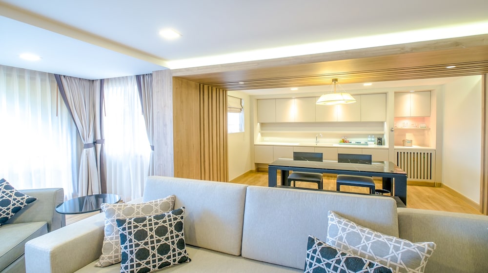 Phuket Graceland Resort & Spa 43/70