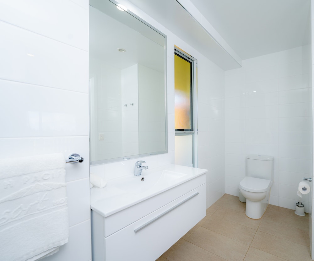 South Pacific Resort Hotel 47/50