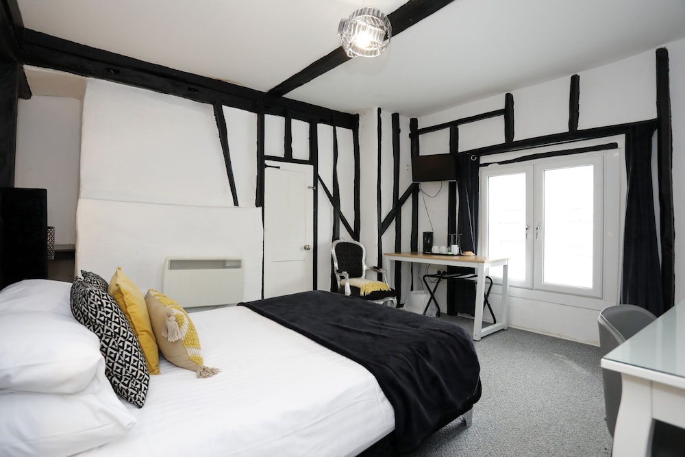 Bexley Village Hotel 11/50