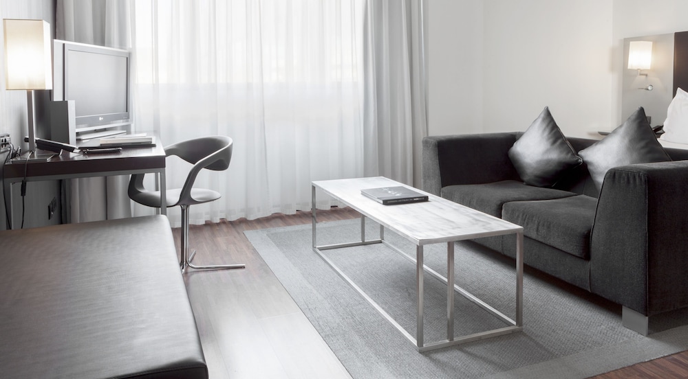 Ac Hotel San Sebastian de Los Reyes By Marriott 30/45