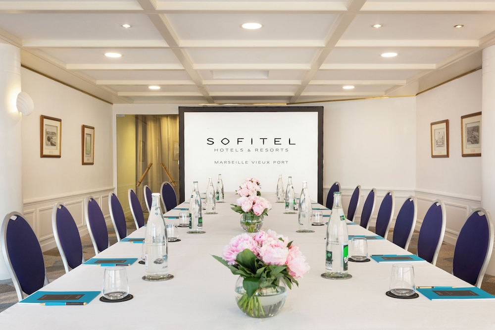 Sofitel Marseille Vieux Port Hotel 41/50