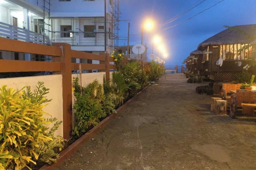 Nipa Hut Villa By Amco Extension 39/50