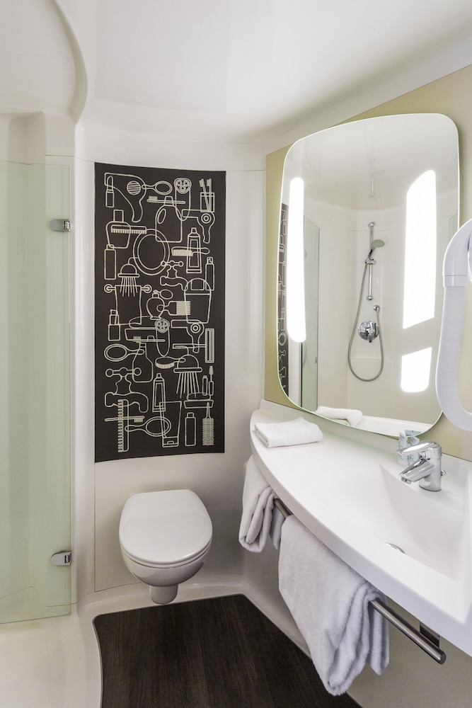 Ibis Bordeaux Centre Bastide 31/72